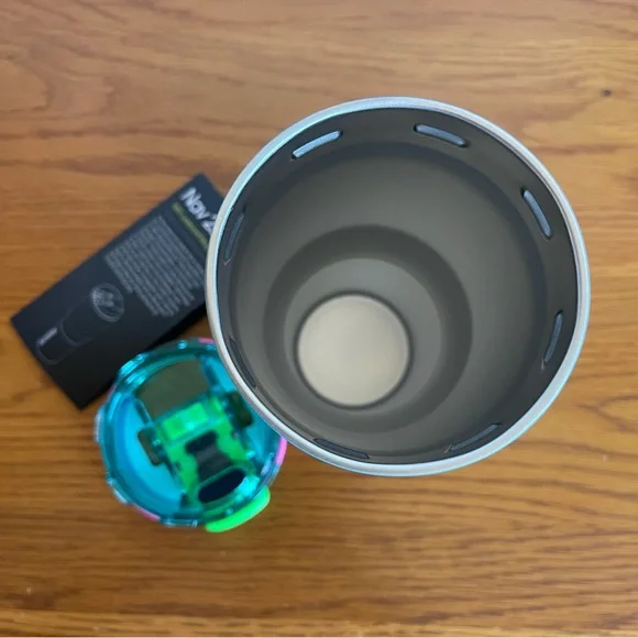 Brumate Nav 25oz Neon Swirl - Picture 11 of 12